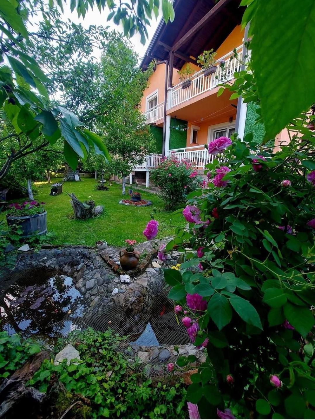 Apartmani Gs ***** Zavidovici Exterior photo